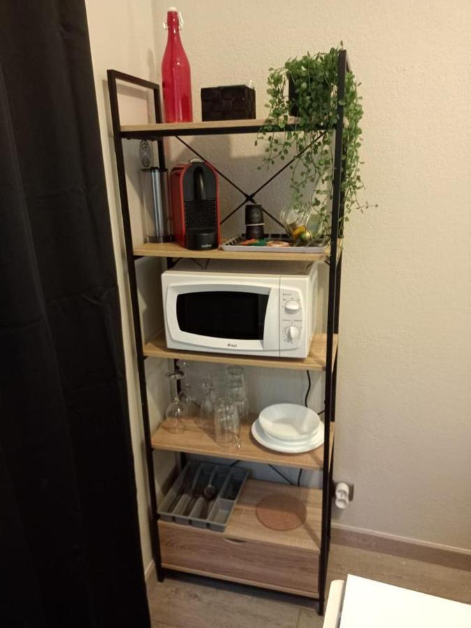 Appartement Calme Et Bien Situe Тарб Екстериор снимка